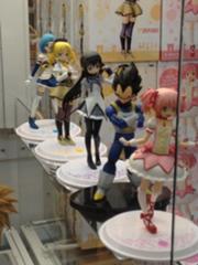 魔法少女っぽいポーズが出来なくて悩んでいる アンティークへのボケ ボケて Bokete