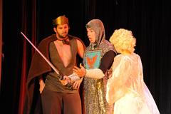 剣を手にした瞬間ヒゲダンスのbgmが流れ出した ミュージカルへのボケ ボケて Bokete