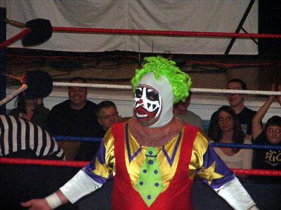 ピエロ・ザ・サラリーマン 写真で一言ボケて(bokete) ボケて